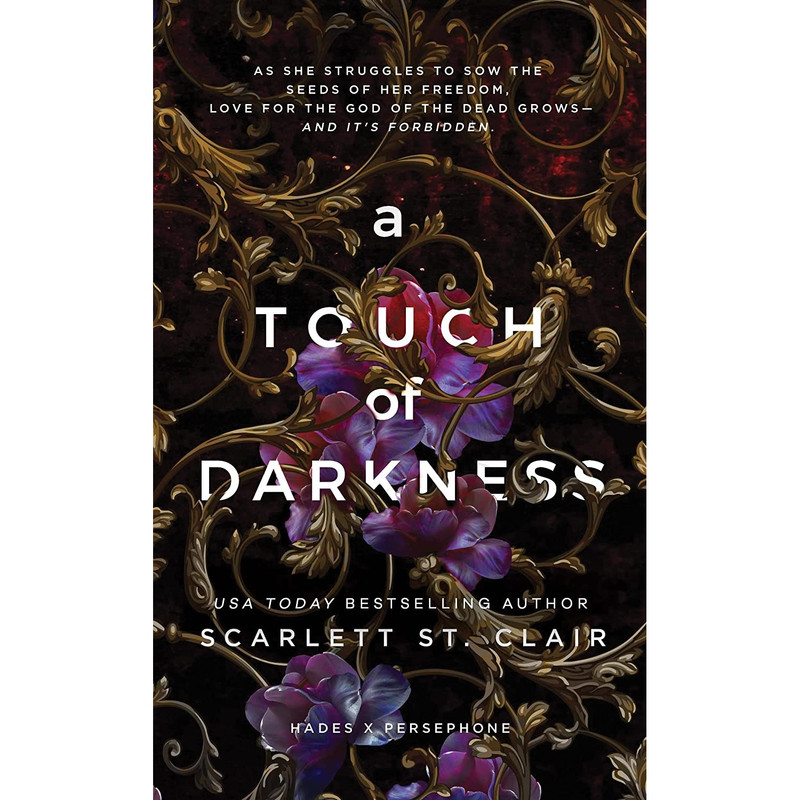 کتاب A Touch of Darkness اثر Scarlett St. Clair انتشارات Bloom Books